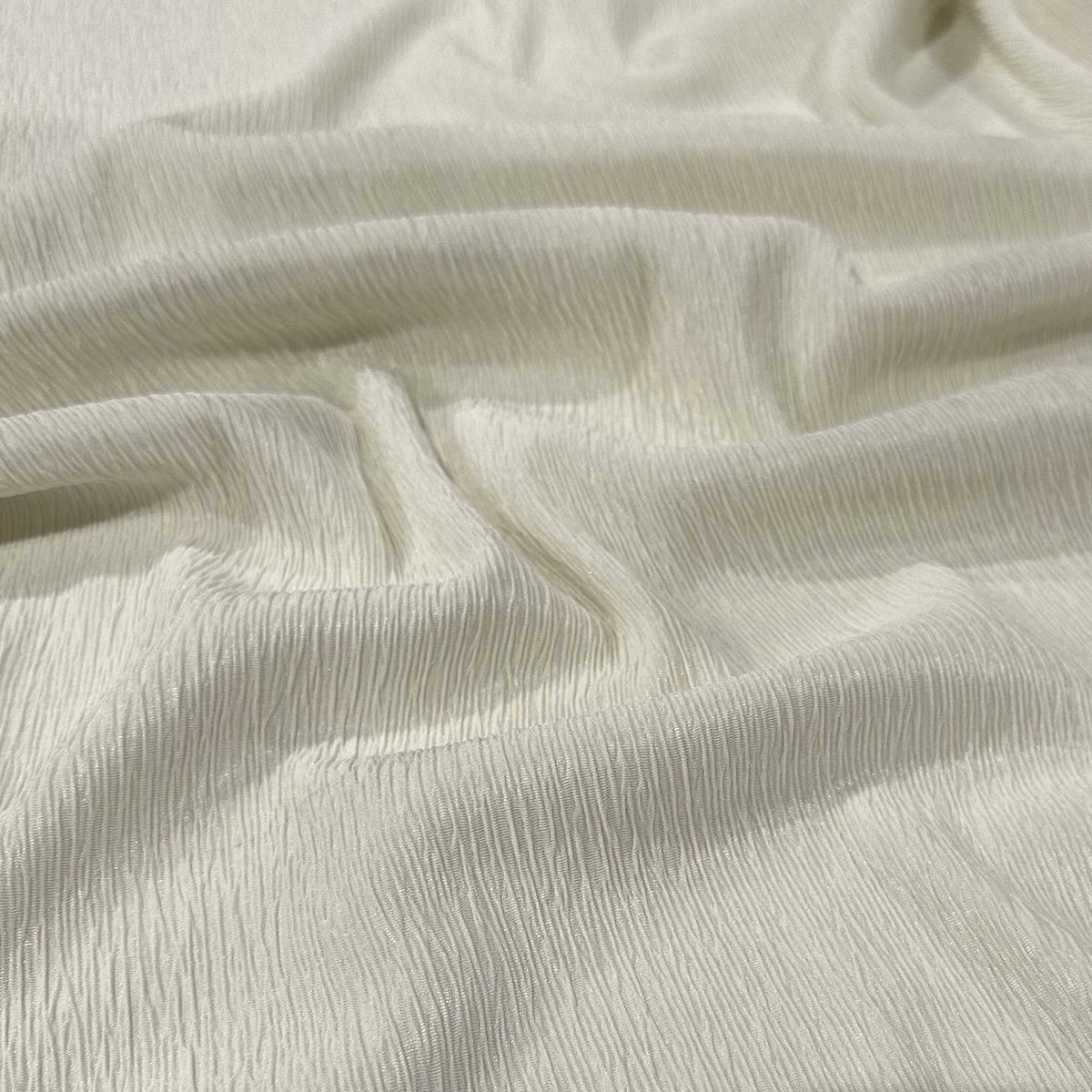 Bella Crepe Wholesale Fabric in Ivory – Urquid Linen