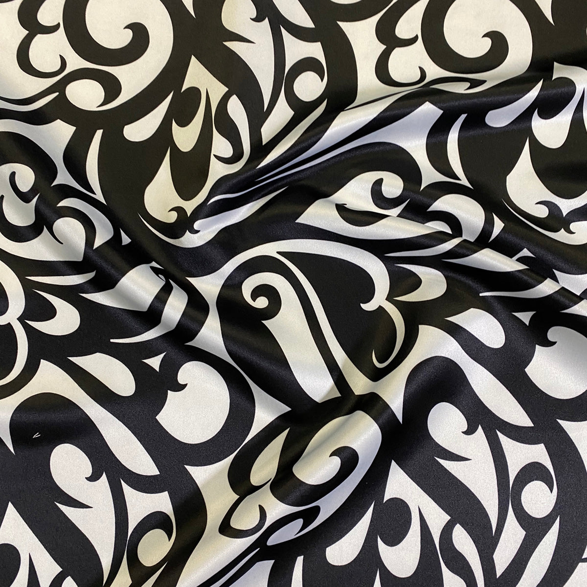 Abstract (Pucci) Table Napkin in Black and White 04 Table Napkins Urquid Linen
