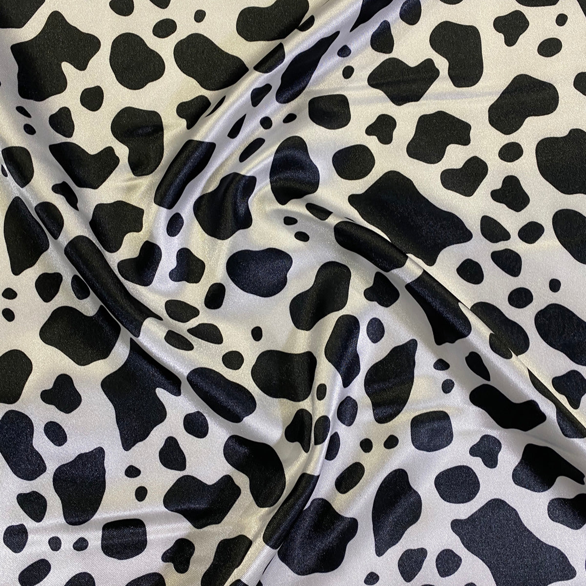 Animal Print Wholesale Fabric in Cow 05 Fabric By The Yard Urquid Linen