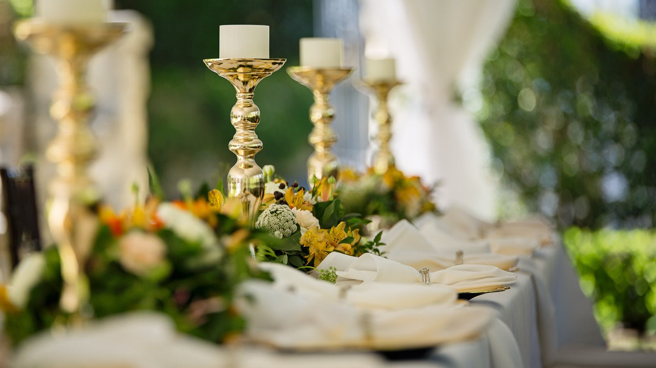 6 Creative Ideas for Folding Linen Napkins for Wedding