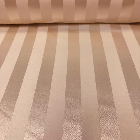 Imperial Stripe Table Linen in Champagne