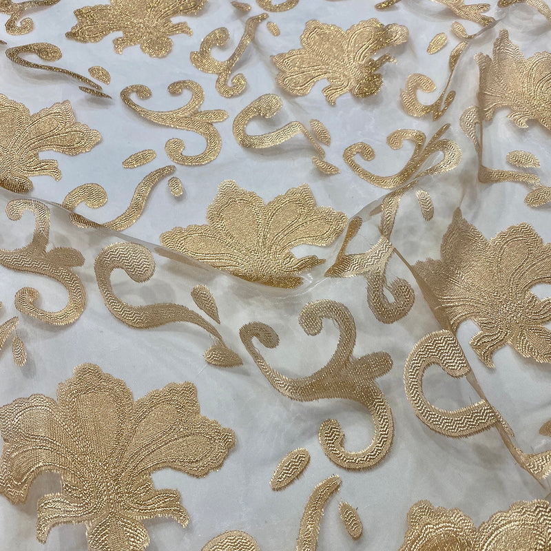 Fleur De Lis Table Linen in Gold