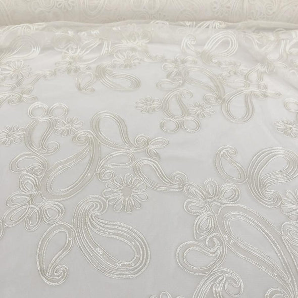 Paisley Floret Sequins Table Linen in Ivory