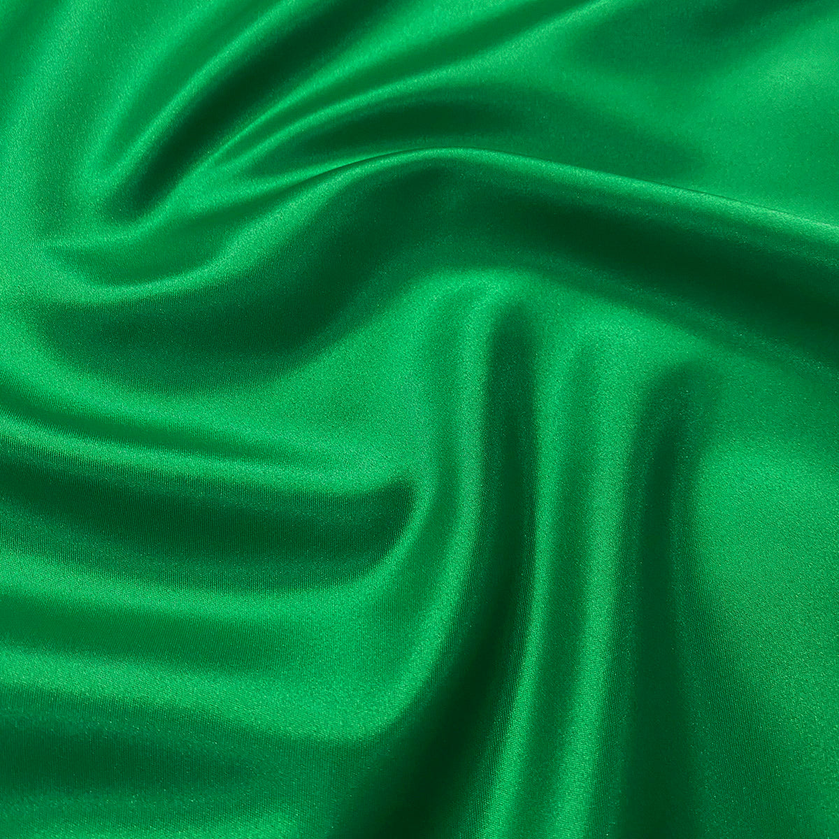 Lamour (Dull) Satin Wholesale Fabric in Kelly Green 1260 – Urquid