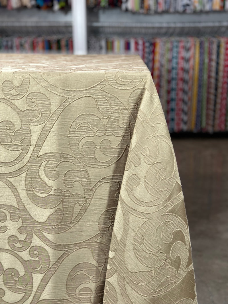 Classic Jacquard Table Linen in Taupe