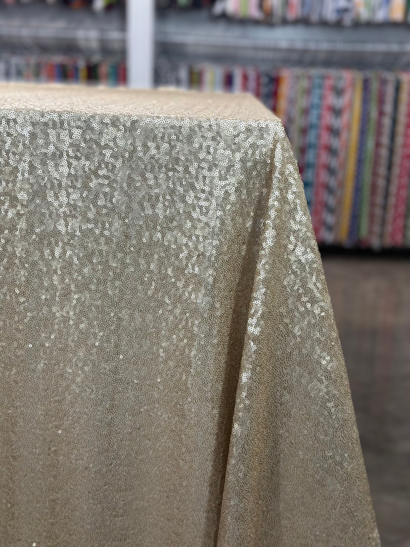 Glitz Sequins Table Linen in Champagne