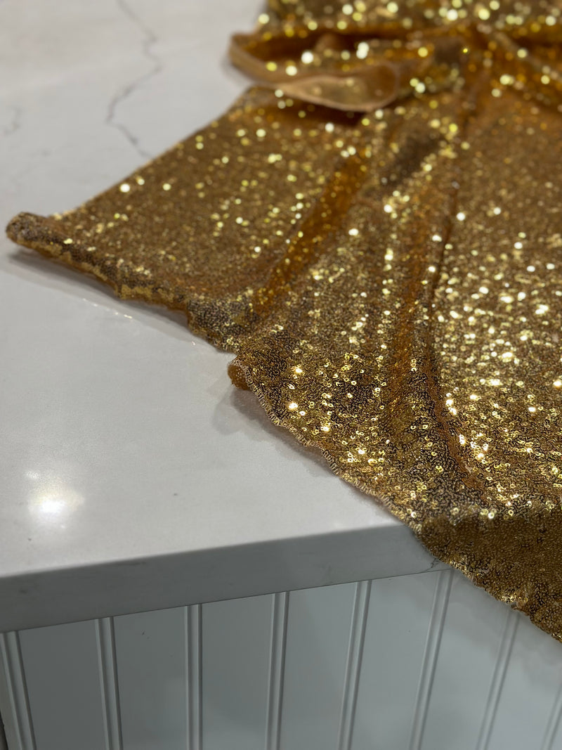 Glitz Sequins Table Linen in Gold 24K