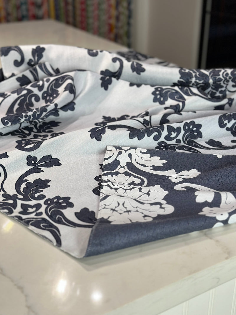 Madison Jacquard (Reversible) Table Linen in Navy